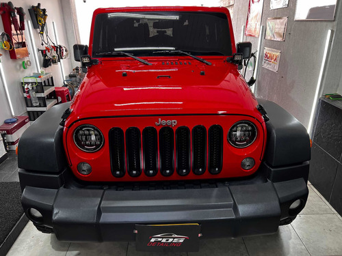 Imagen 4 de 18 de Jeep Wrangler 2016 3.6 Sport 75th Anniversary