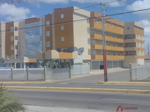 Imagen 1 de 3 de Hotel 4 Estrellas A La Venta, 90% En Construcción