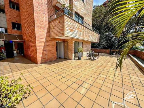 Apartamento En Venta En Los Balsos, Medellín