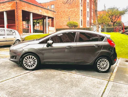 Ford Fiesta 1.6 Hatchback Titanium