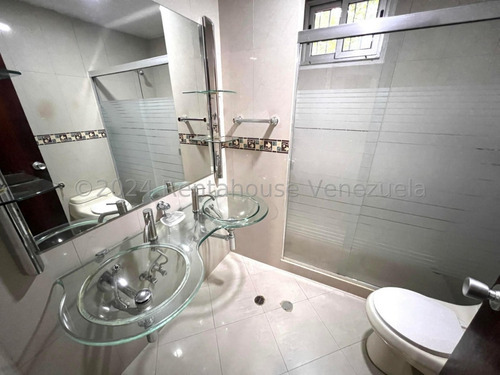 Apartamento En Alquiler, Las Mercedes #25-5812