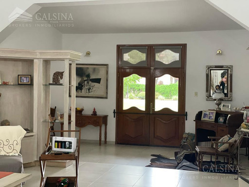 Casa En Lisboa Al 900 Villa Allende Golf