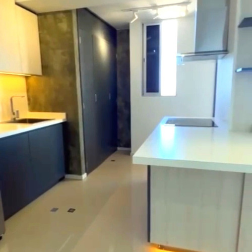 Lm Suites, Casco Central, Lecheria | Alquiler Apto Por Dia | 72 Mts2 | 2h | 2b | 1pe | 65$ Por Dia