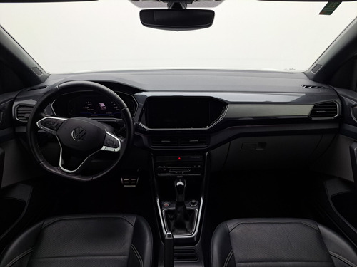 Volkswagen T-Cross 1.4 250 TSI TOTAL FLEX HIGHLINE AUTOMÁTICO