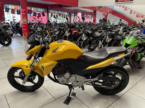 Imagem 2 de 8 de Honda Cb 300 2013