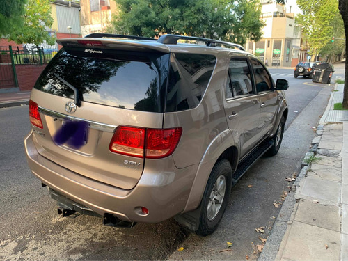 Toyota Sw4 3.0 Srv Cuero At 2006