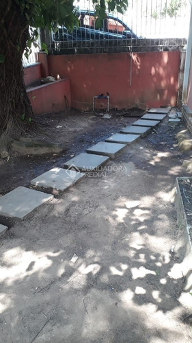 Imagem 4 de 10 de Casa - Petropolis - Ref: 329232 - V-329232