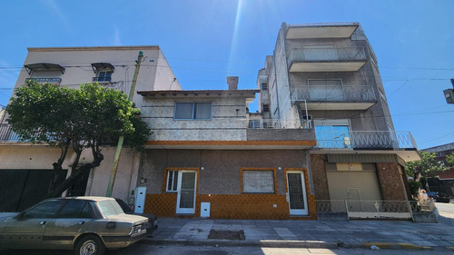 Edificio En Block En Parque Avellaneda
