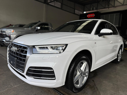Audi Q5 2.0 L T S Line Dsg
