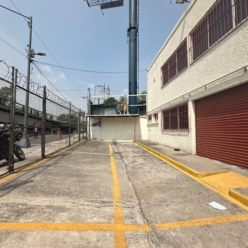 Oficinas Con Bodega En Renta / Guadalupe, Tlalpan-cdmx