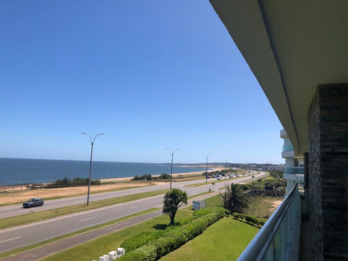 Imagen 10 de 24 de Apartamento En Venta De 3 Dormitorios En Playa Mansa (ref: Lij-5136)