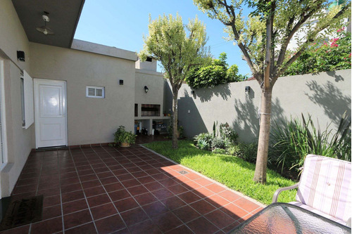 Imagen 1 de 30 de Venta Ph Casa Villa Bosch Patio Jardin Parrilla