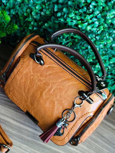 Bolso Suave Portátil Con Correa Para Dama Miel Lisa Níquel Miel