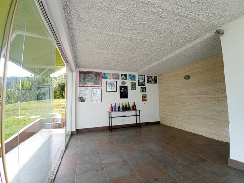 Imagen 27 de 30 de Se Vende Casa Actualizada 500 M2 5h/7b/3p La Boyera
