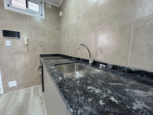 Venta Departamento 1 Dormitorio Barrio Martín Rosario