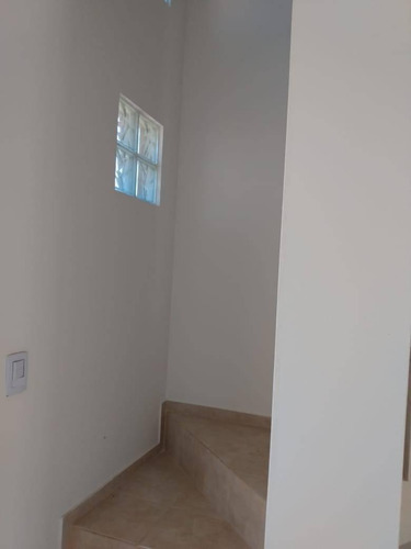 Imagen 10 de 19 de Vendo Duplex Valle Cercano 2 Dormitorios