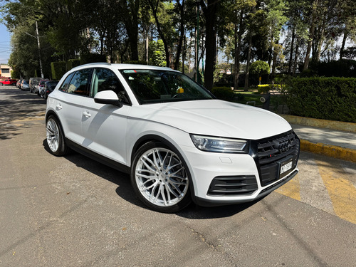 Audi Q5 2.0 L T Dynamic Dsg