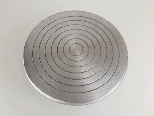 Imagem 4 de 4 de Roda De Holeiro 30 Cm Com Base Giratória