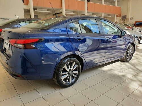 Imagen 2 de 7 de Nissan New Versa Advance Cvt Automatico