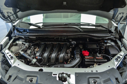 Imagen 23 de 25 de Renault Captur Zen 2018