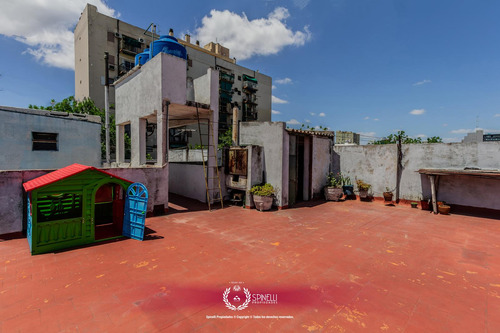 Venta Ph 3 Ambientes 125m² Duplex A Reciclar Con Patio Y Terraza Propia En Boedo / Parque Patricios