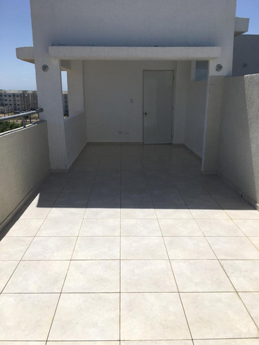 Alquila Palmeras Este Iii 3hab, 2baños,3 Par Y Terraza 4to N