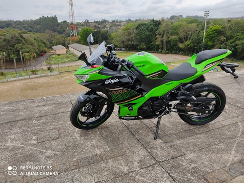 Imagem 2 de 4 de Kawasaki Ninja 400