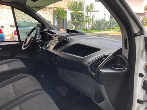 Imagen 12 de 15 de Ford Transit 2014 2.2 Van Corta Aa Custom Mt