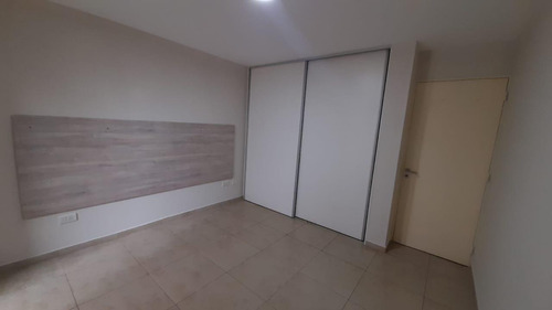 Departamento Con Cochera En Alquiler | 1 Dormitorio | Balcon