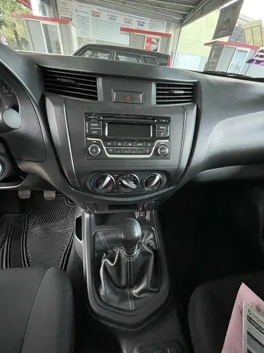 Nissan NP300 2.5 Pick Up Mt Ac