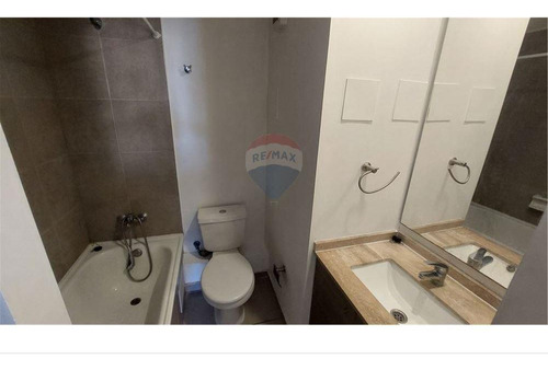 Arriendo Cómodo Dpto. 1 Dormitorio En Av. Ecuador