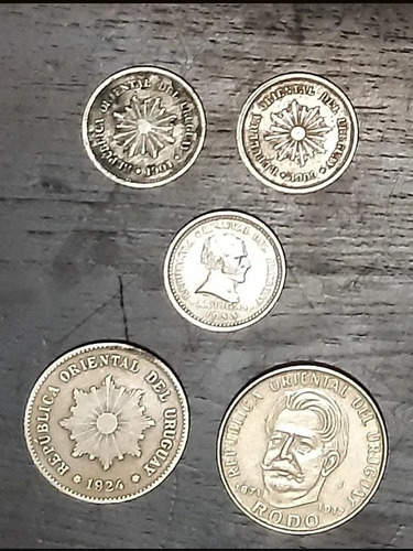 Imagen 2 de 2 de Lote De Monedas Uruguayas