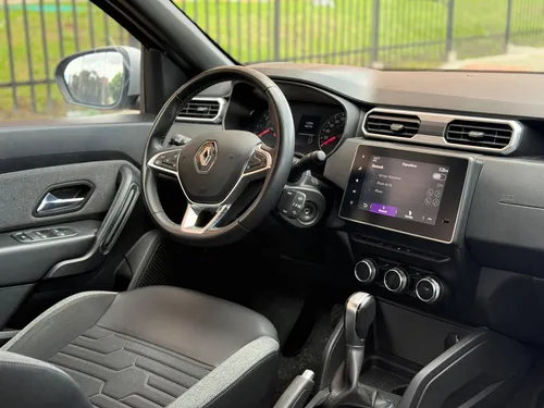 Renault Duster 1.3 Intense Cvt