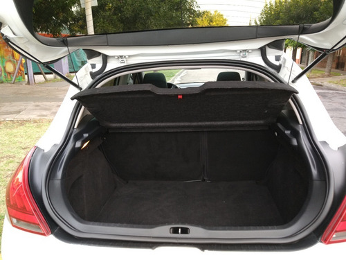 Peugeot 308 Allure 1.6 Con Nav Y Techo Blanco Nacarado