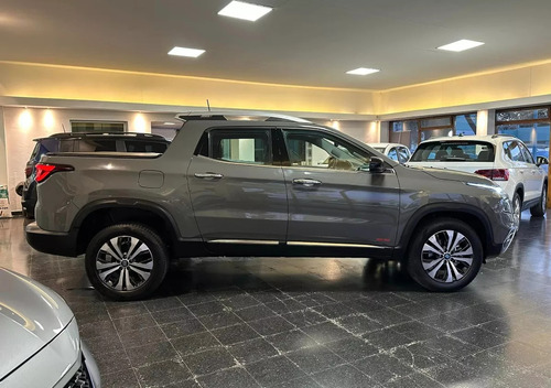 Fiat Toro 1.3 T270 Volcano 4X2 At