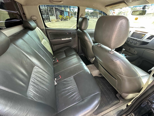 Toyota Hilux 2.7 Sr Cab. Dupla 4x2 Flex Aut. 4p