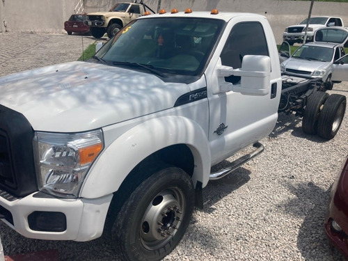 Imagen 1 de 10 de Ford F-450 Turbo Diesel