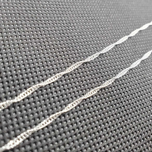 Dije Xoloitzcuintle Minimalista + Cadena En Plata Ley 925