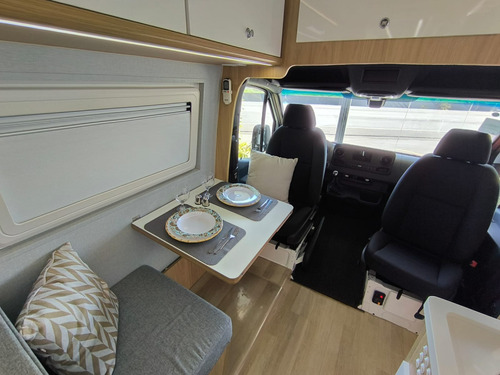 Motor Home Nacional Outside Sprinter 417 - Ano 2024 - Y@w2