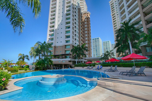 Imagen 1 de 10 de Departamento En Venta,puerto Vallarta, Grand Venetian $459k