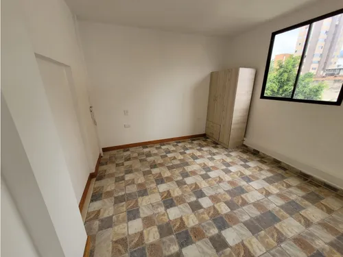 Se Arrienda Apartaestudio En Laureles 401