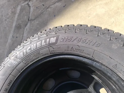 Cubierta 215/65/16 Michelinltx Force