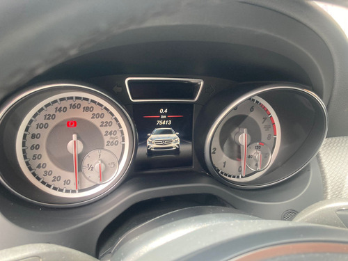 Mercedes-Benz Classe GLA 1.6 Style Turbo Flex 5p