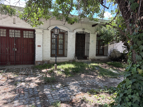 Jardín Espinosa Casa Para Reciclar