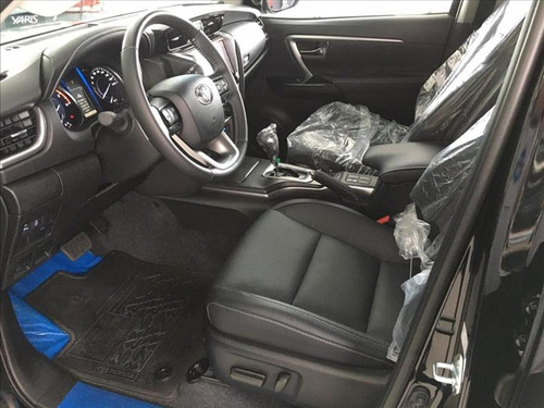Imagem 14 de 15 de Toyota Hilux Sw4 Srx 2.8 Tb Diesel 7l 4x4 Aut 2021/ 2021 0km