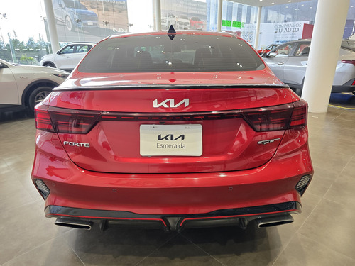 Kia Forte 4p GT L4/1.6/T Aut