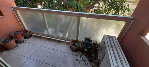 Imagen 5 de 12 de Departamento 2 Amb Con Cocina Independiente Y Balcón