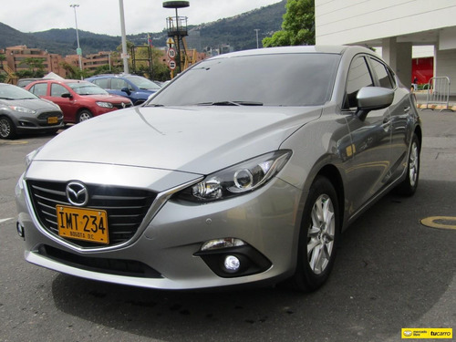 Mazda 3 2.0 Touring