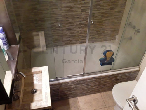 Imagen 18 de 22 de Venta Departamento 3 Ambientes Luminoso 2 Dormitorios Lavadero Buena Ubicacion