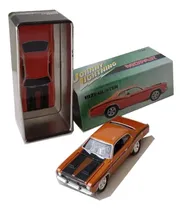 Comprar Johnny Lightning 1\u002F64 Plymouth Duster 1971